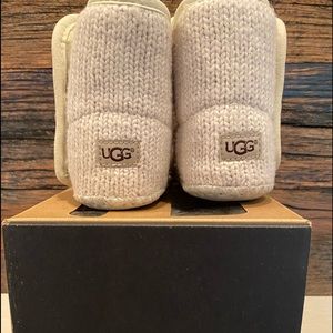 UGG Moccasin Booties size 4/5